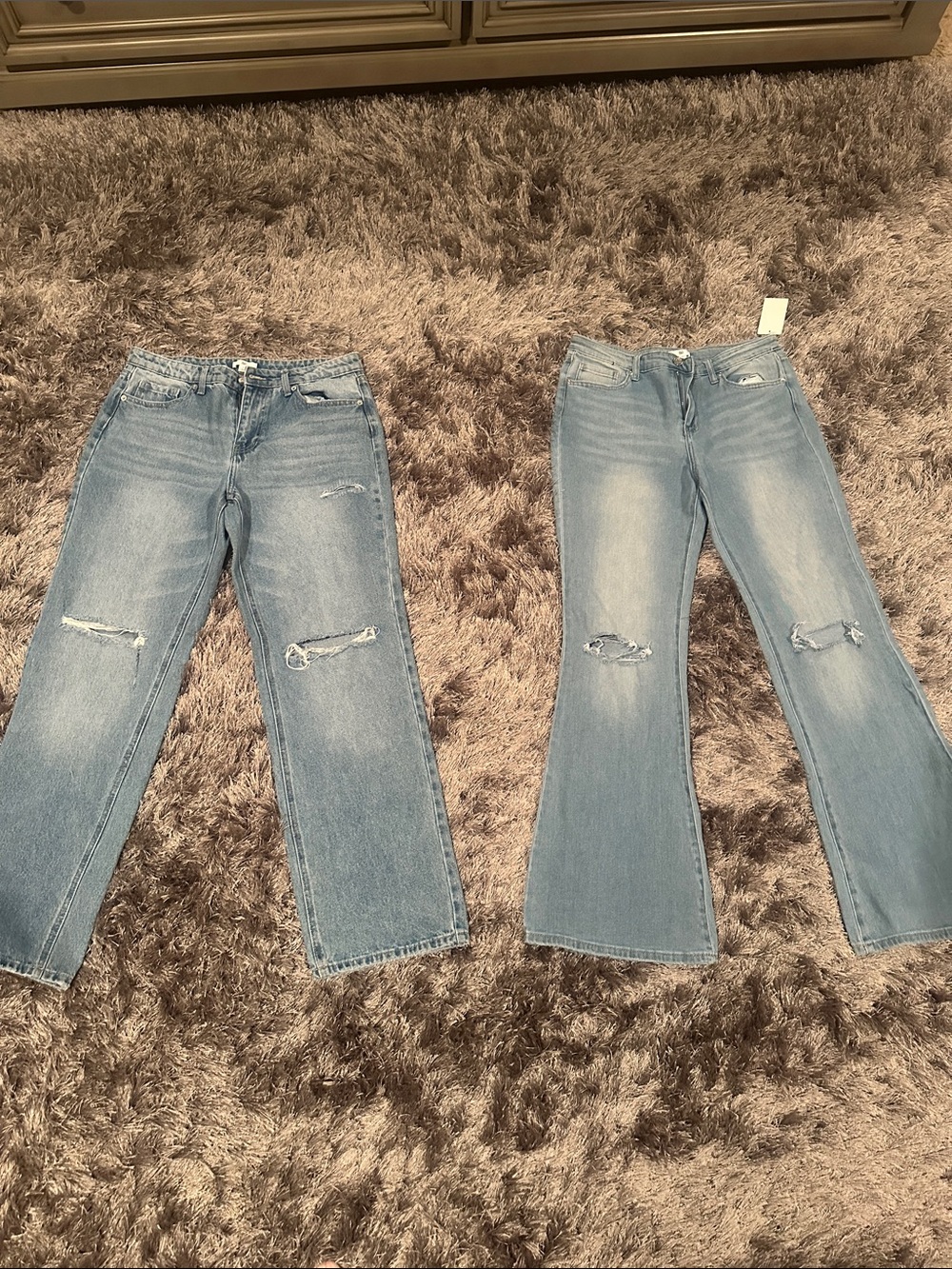 BP size 31 Light Blue Distressed Women’s Jeans NWT